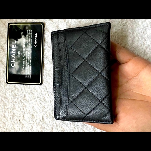 Chanel Black Caviar Flat Cardholder - Picture 6 of 7